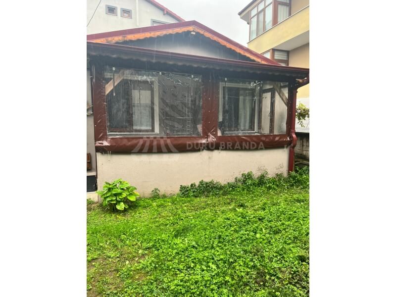 Şeffaf Branda Sakarya ve çevre ilçelerde profesyonel şeffaf branda hizmetleri. Duru Branda ile kaliteli, dayanıklı ve estetik çözümlerle mekanlarınızı koruyun!